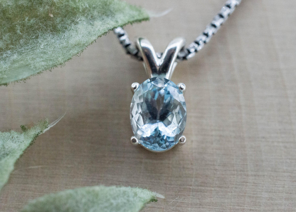Aquamarine Pendant; Natural Untreated Mozambique Aquamarine; 1.375cts