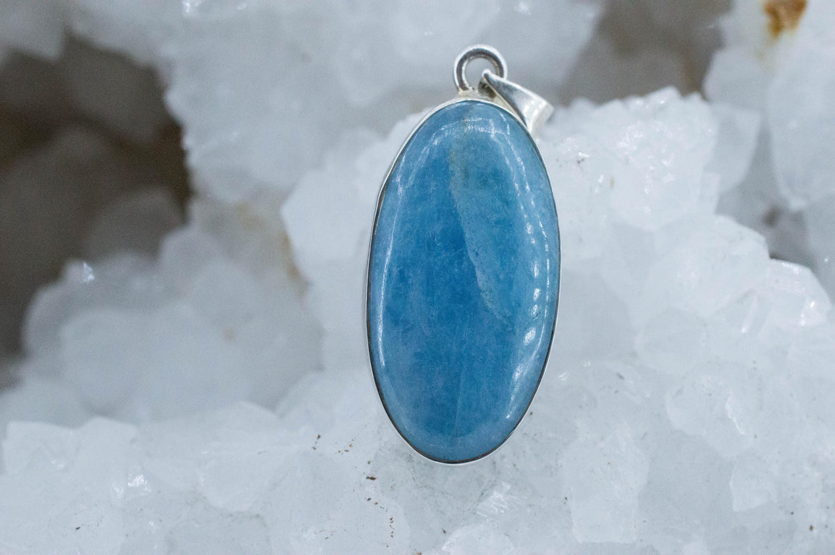 Aquamarine Pendant; Natural Untreated Brazil Aquamarine; 16.265cts