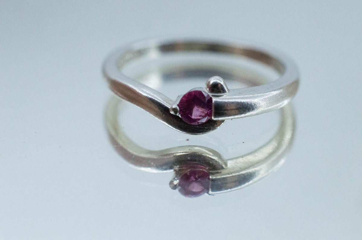 Winza Ruby Ring; Natural Untreated Tanzania Ruby; 0.105cts - Mark Oliver Gems