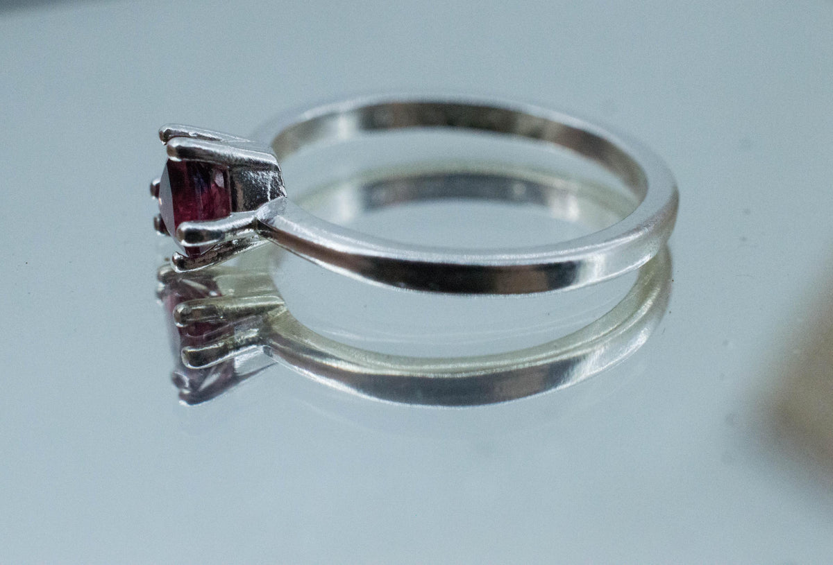 Winza Ruby Sapphire Ring; Natural Untreated Tanzania Ruby; 0.620cts - Mark Oliver Gems