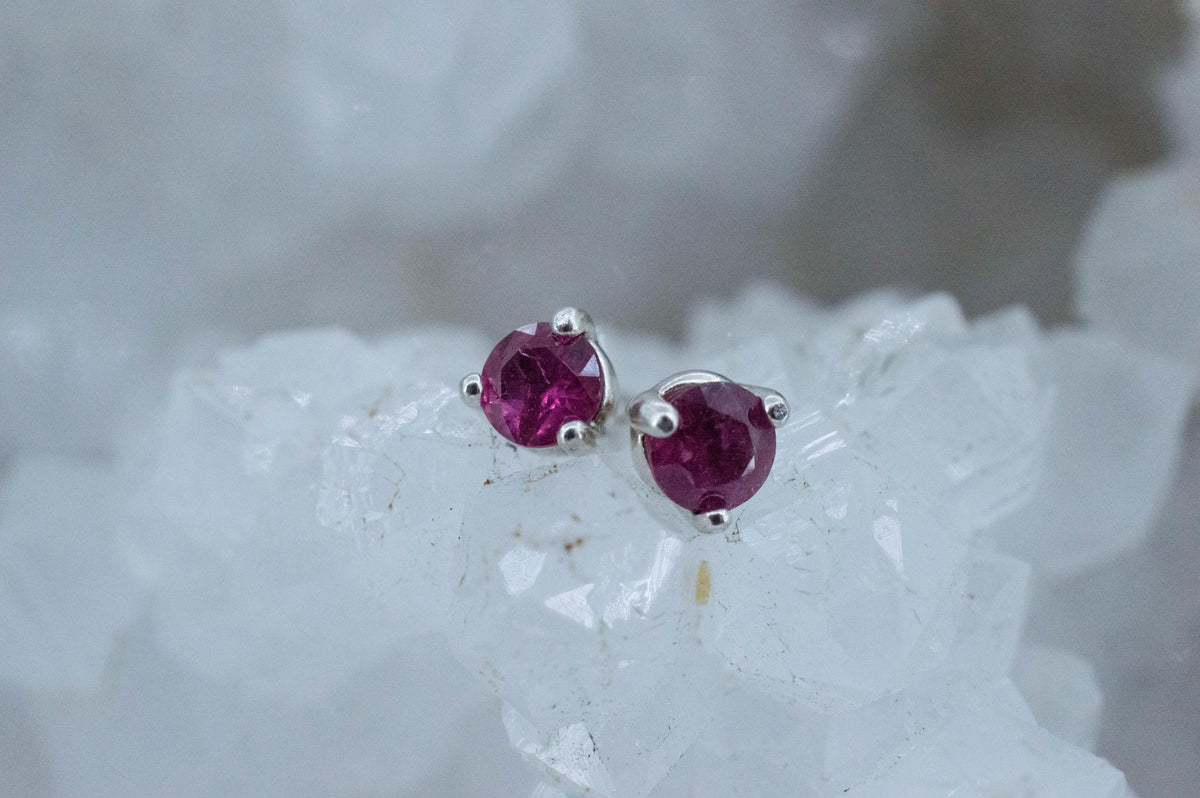 Winza Ruby Sapphire Earrings; Natural Untreated Tanzania Ruby; 0.530cts