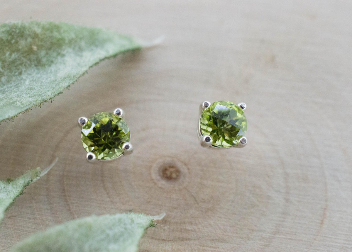 Peridot Earrings; Natural Untreated Pakistan Peridot; 0.835cts
