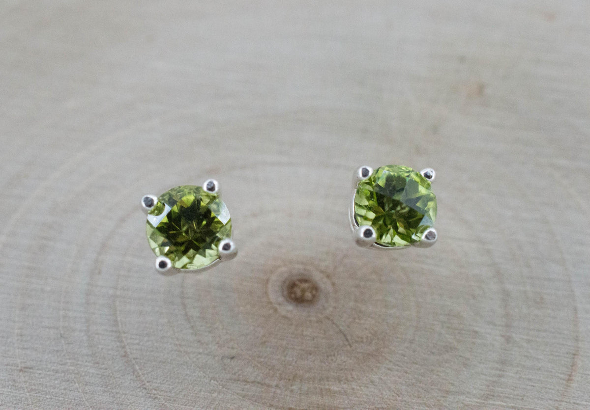 Peridot Earrings; Natural Untreated Pakistan Peridot; 0.835cts