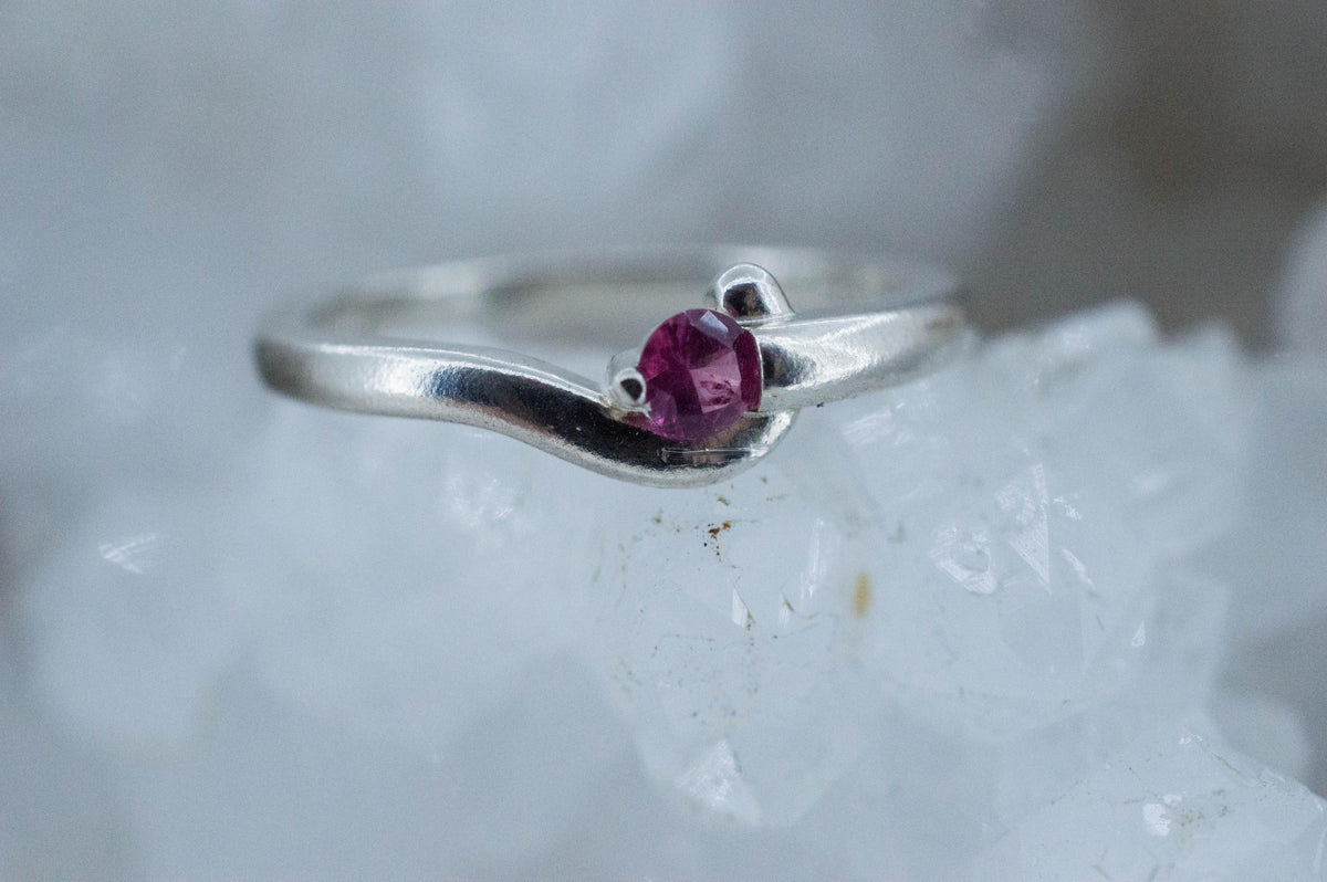 Winza Ruby Ring; Natural Untreated Tanzania Ruby; 0.105cts - Mark Oliver Gems