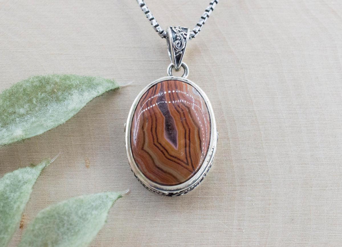 Dryhead Agate Pendant, Natural Untreated Montana Agate; 20x15mm - Mark Oliver Gems