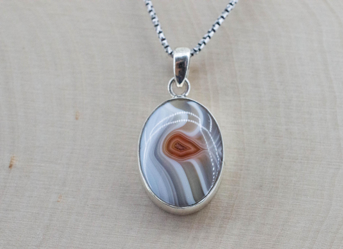 Laguna Agate Pendant, Natural Untreated Mexico Agate; 20x15mm - Mark Oliver Gems