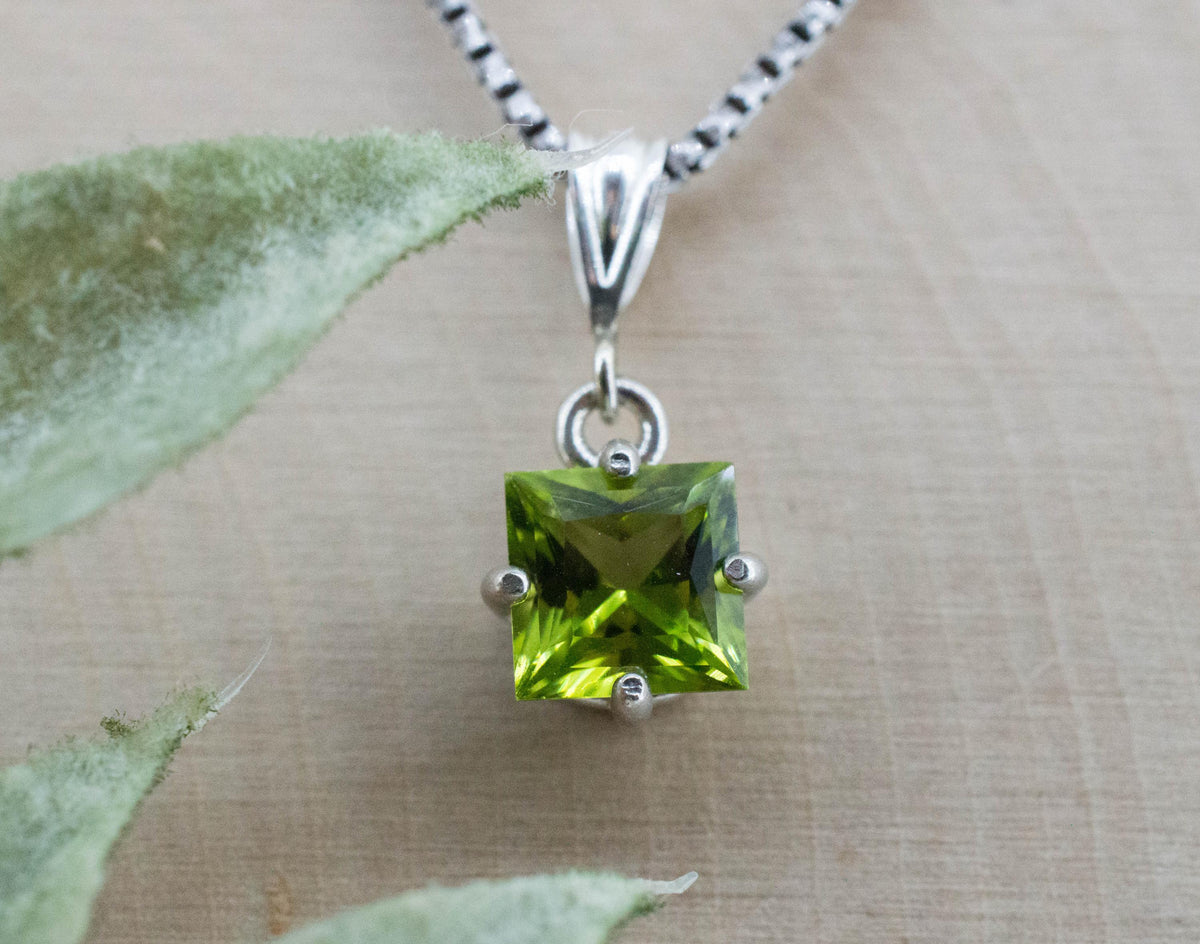 Peridot Pendant; Natural Untreated Tanzania GoGo Peridot; 1.485cts