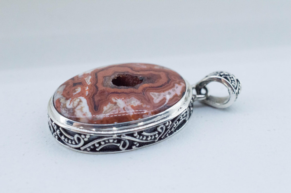 Dryhead Agate Pendant, Natural Untreated Montana Agate; 24x17mm - Mark Oliver Gems
