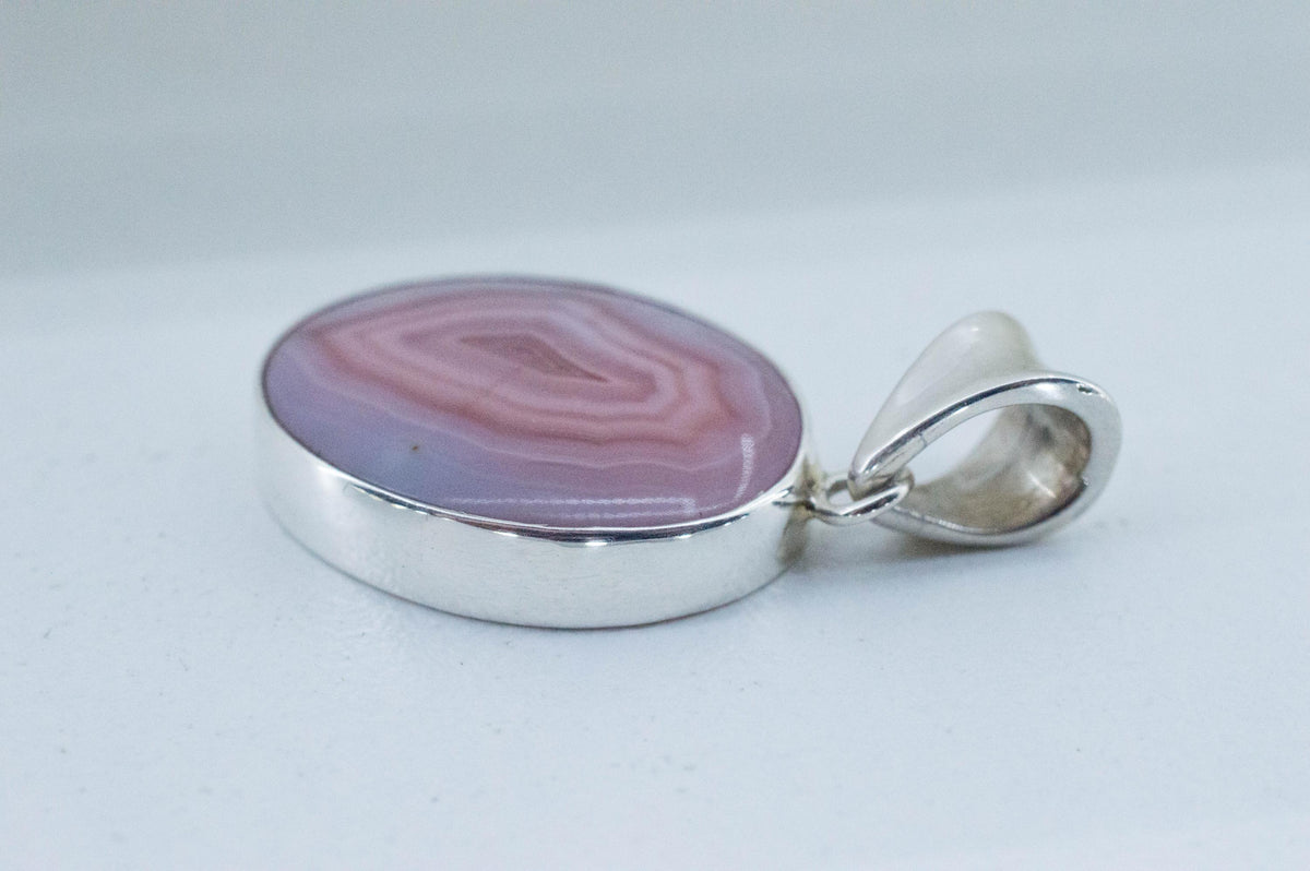 Laguna Agate Pendant, Natural Untreated Mexico Agate; 21x16mm - Mark Oliver Gems