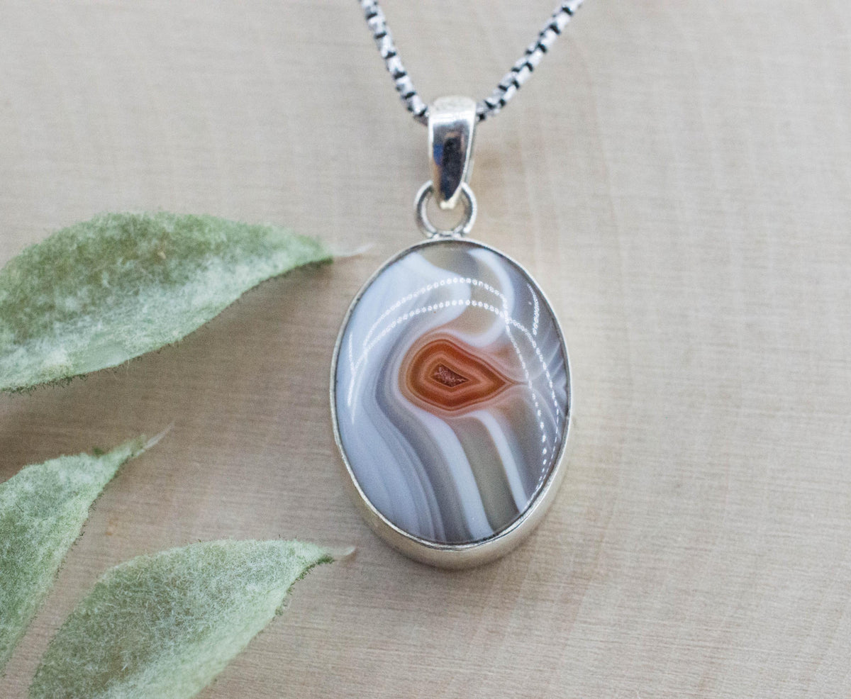 Laguna Agate Pendant, Natural Untreated Mexico Agate; 20x15mm - Mark Oliver Gems