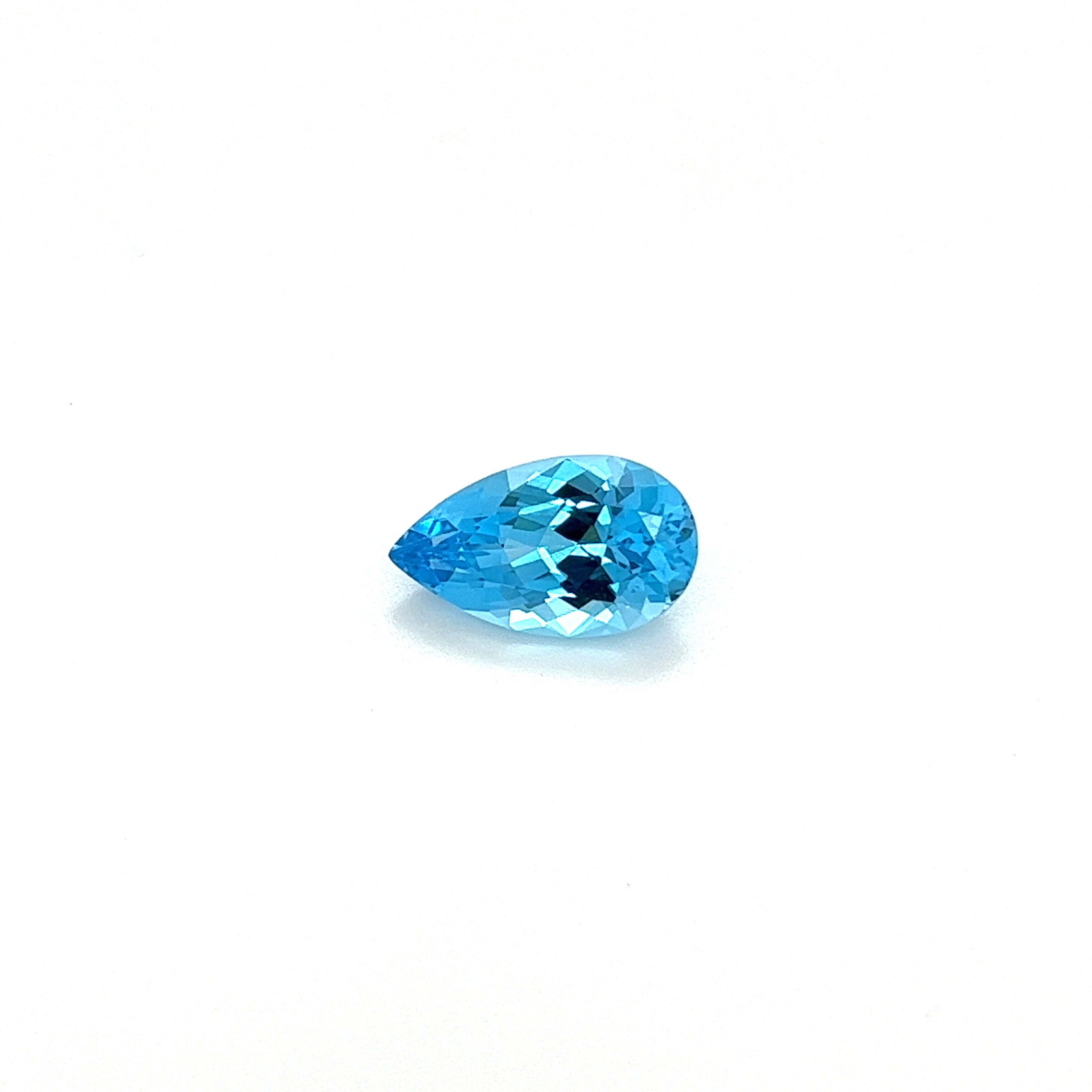 Blue Topaz Gemstone; Natural Brazil Topaz, 4.035cts - Mark Oliver Gems