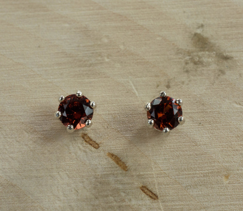Pyrope Garnet Earrings; Genuine Untreated Madagascar Garnet; 0.550cts