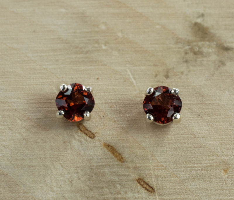 Pyrope Garnet Earrings; Genuine Untreated Madagascar Garnet; 0.650cts