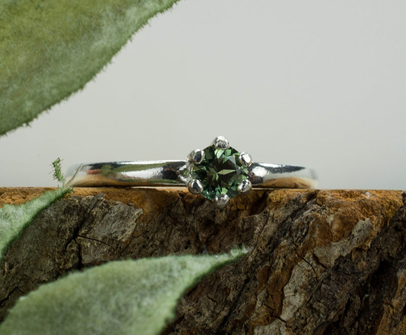 Green Sapphire Ring, Genuine Thailand Sapphire