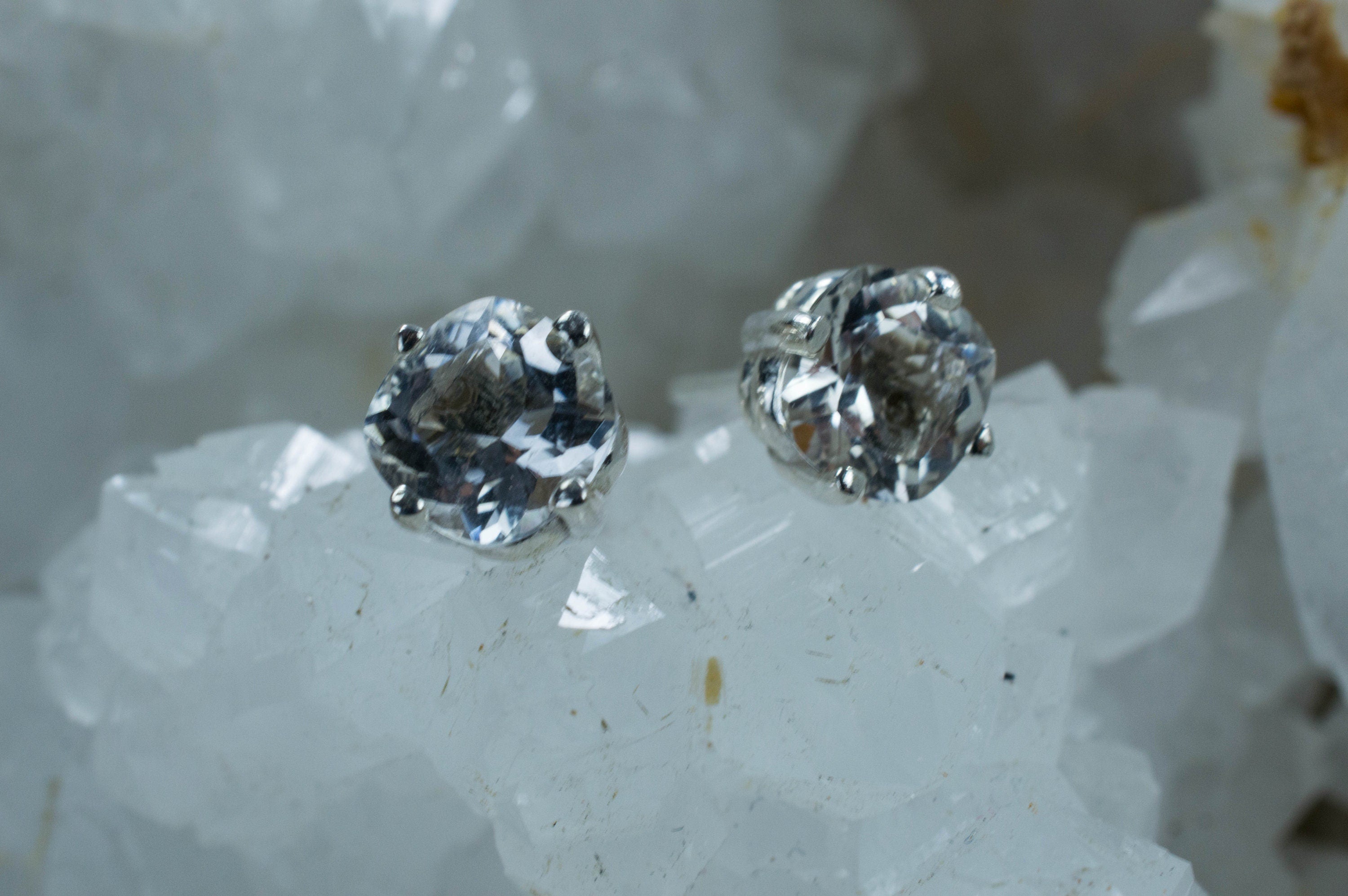 Tanzanian Quartz Earrings, Natural Untreated Mondo Quartz - Mark Oliver Gems