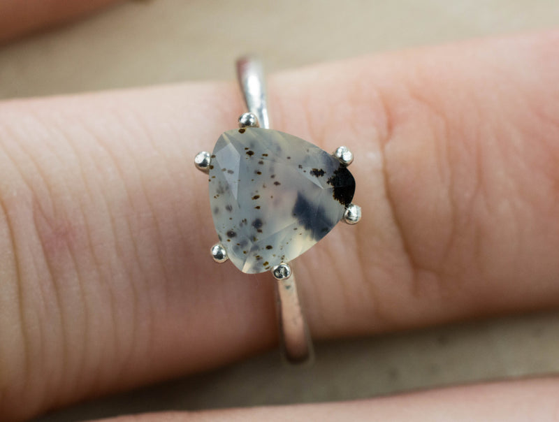 Montana Moss Agate Ring; Natural Untreated Montana Agate