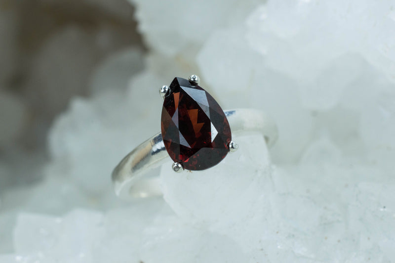 Pyrope Garnet Ring; Natural Untreated Madagascar Garnet