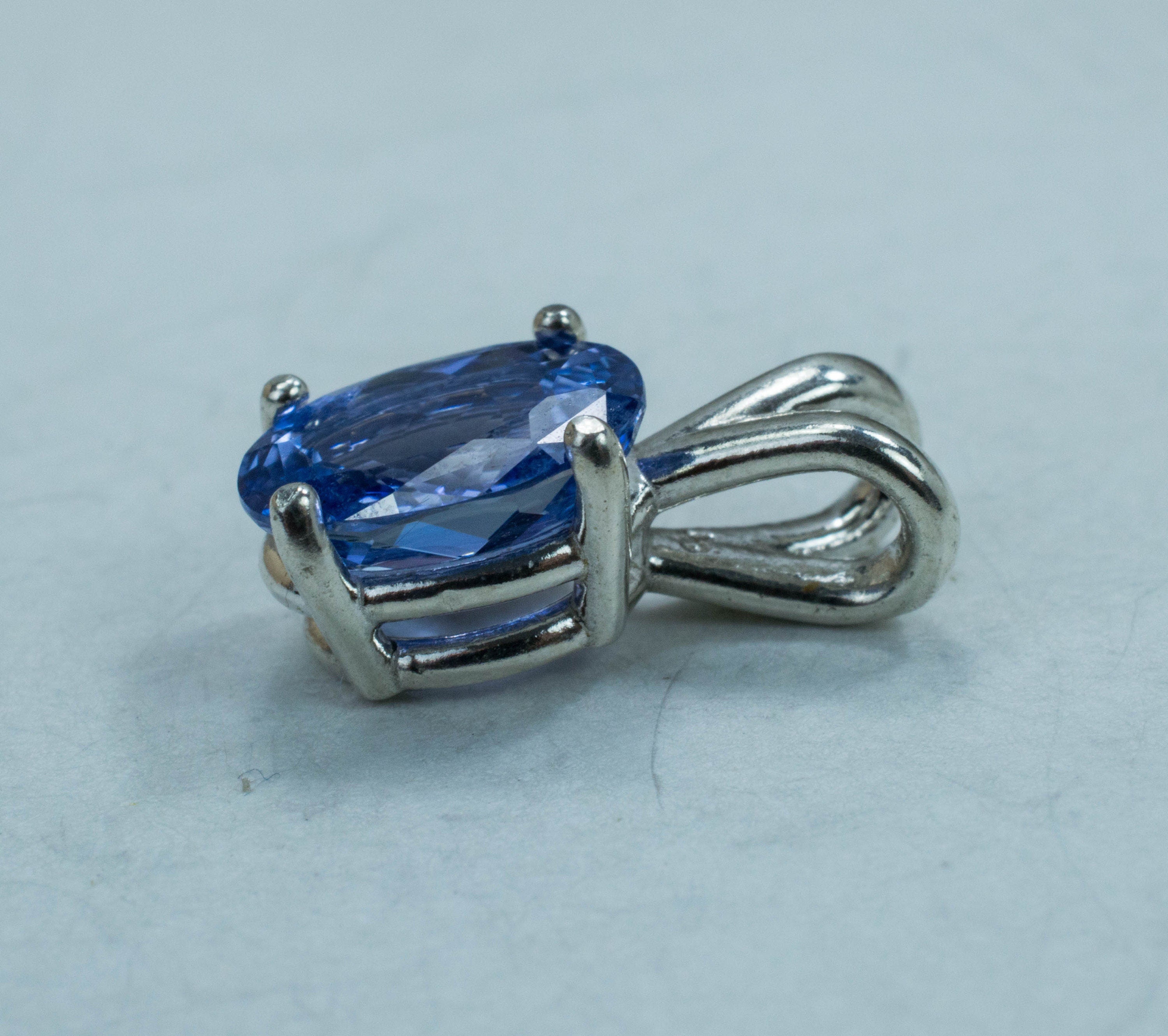 Blue Sapphire Pendant; Natural Untreated Sri Lanka Sapphire - Mark Oliver Gems