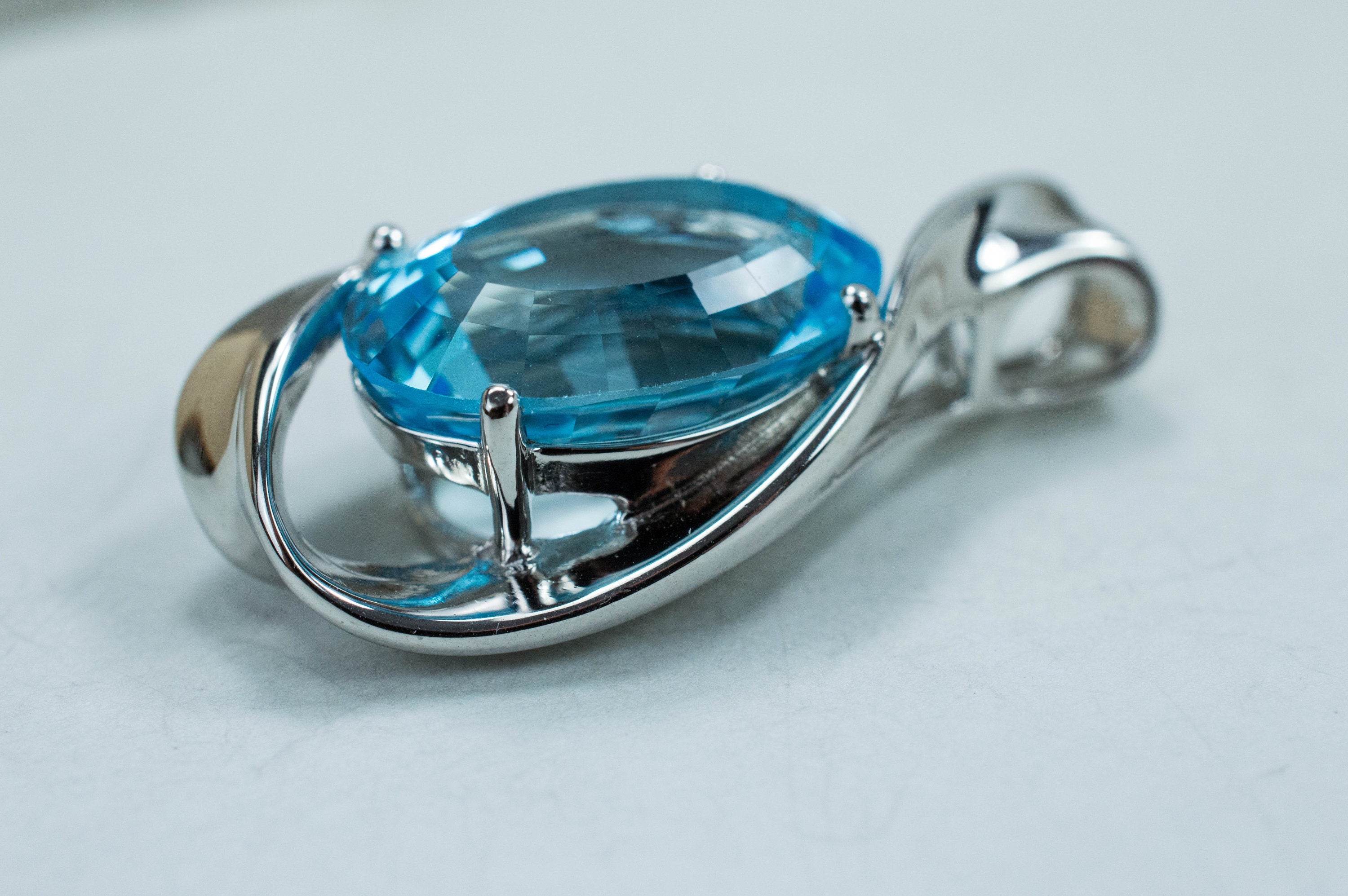 Blue Topaz Pendant; Genuine Brazilian Topaz; 15.660cts - Mark Oliver Gems