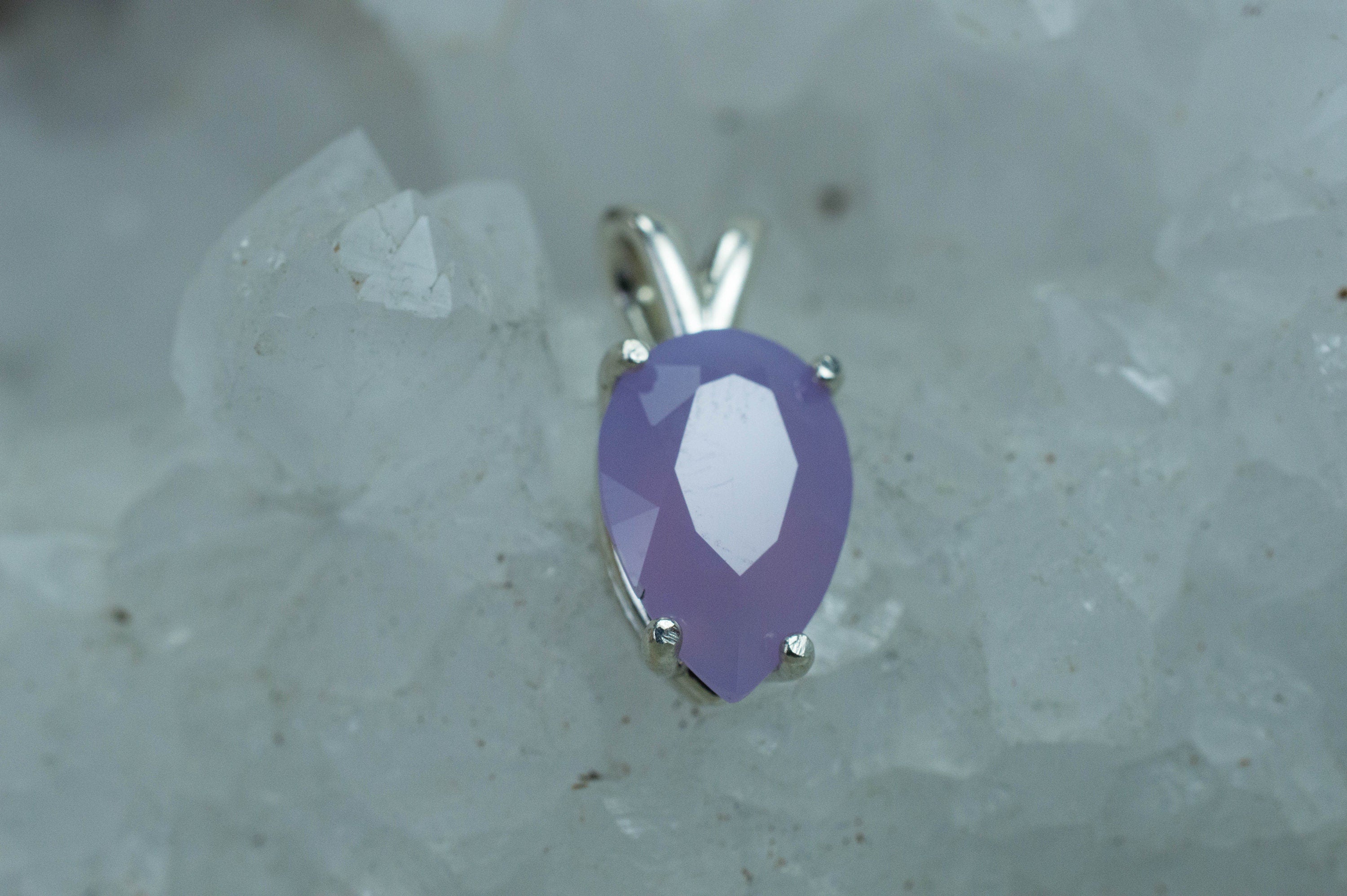 Holly Blue Agate Pendant; Natural Untreated Oregon Holly Agate; 2.770cts - Mark Oliver Gems