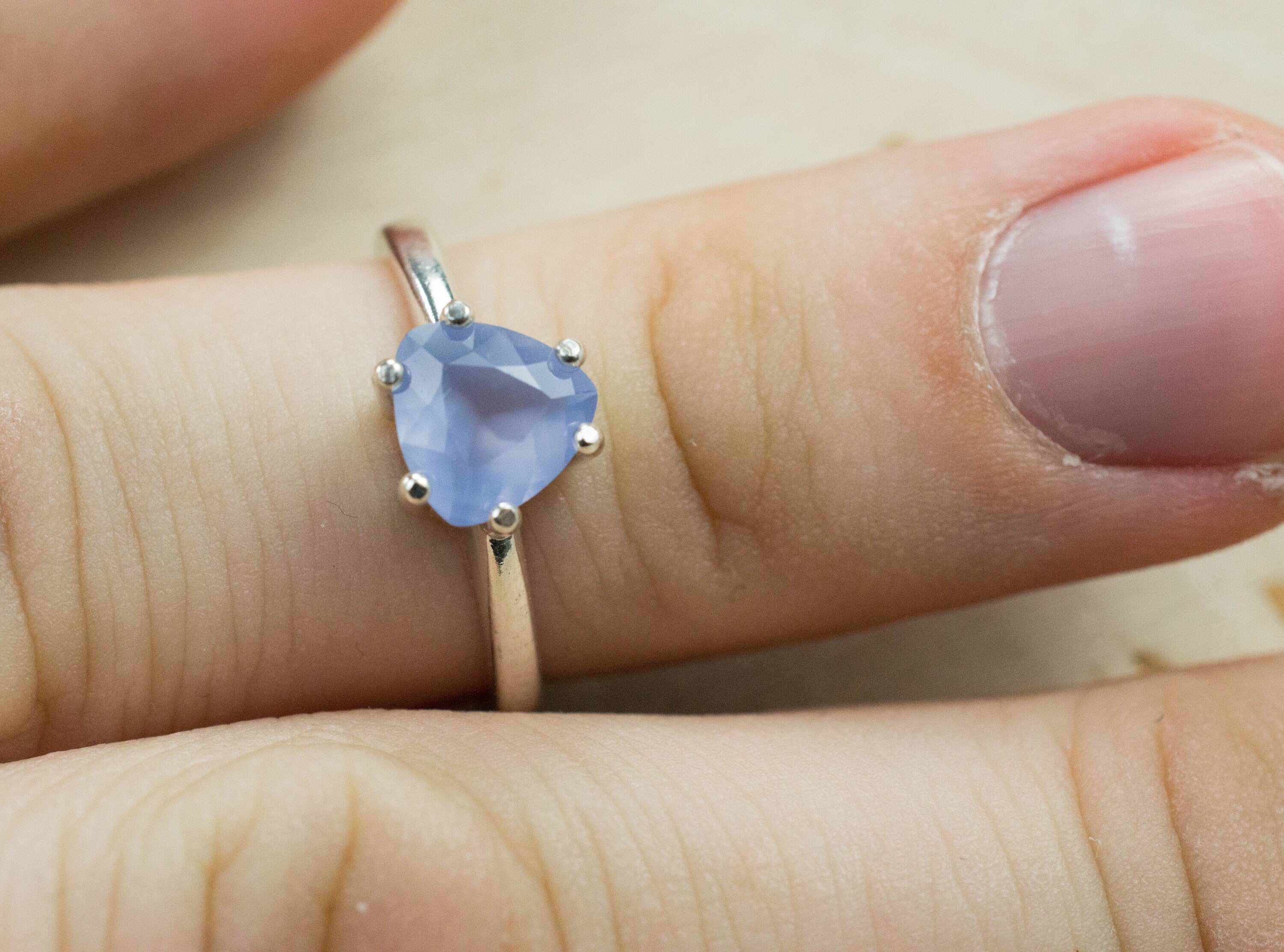 Blue Agate Ring; Natural Untreated Mexico Blue Agate; 0.920cts - Mark Oliver Gems