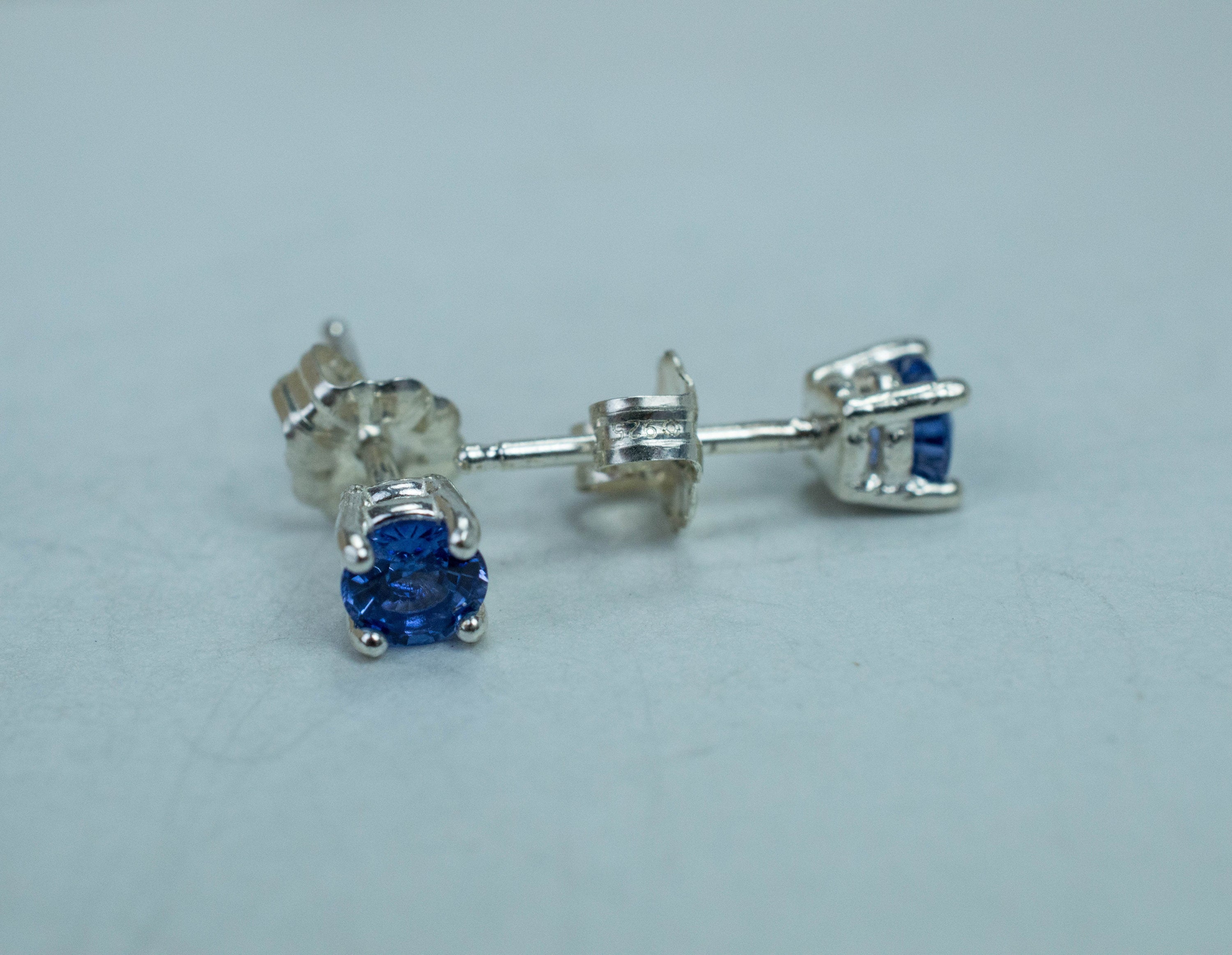 Blue Sapphire Earrings; Genuine Sri Lanka Sapphire; 0.650cts - Mark Oliver Gems