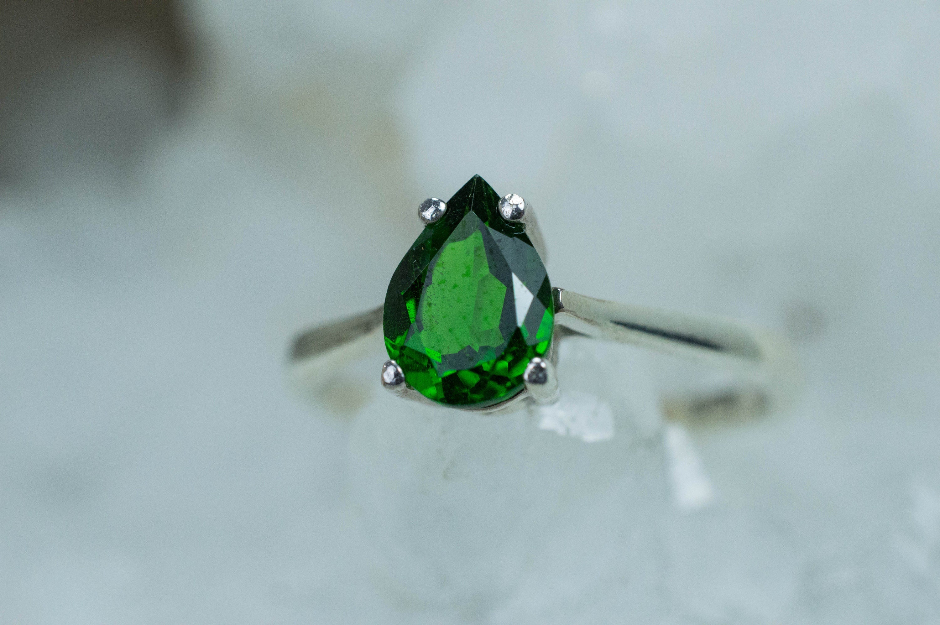 Chrome Diopside Ring; Untreated Natural Siberian Diopside - Mark Oliver Gems