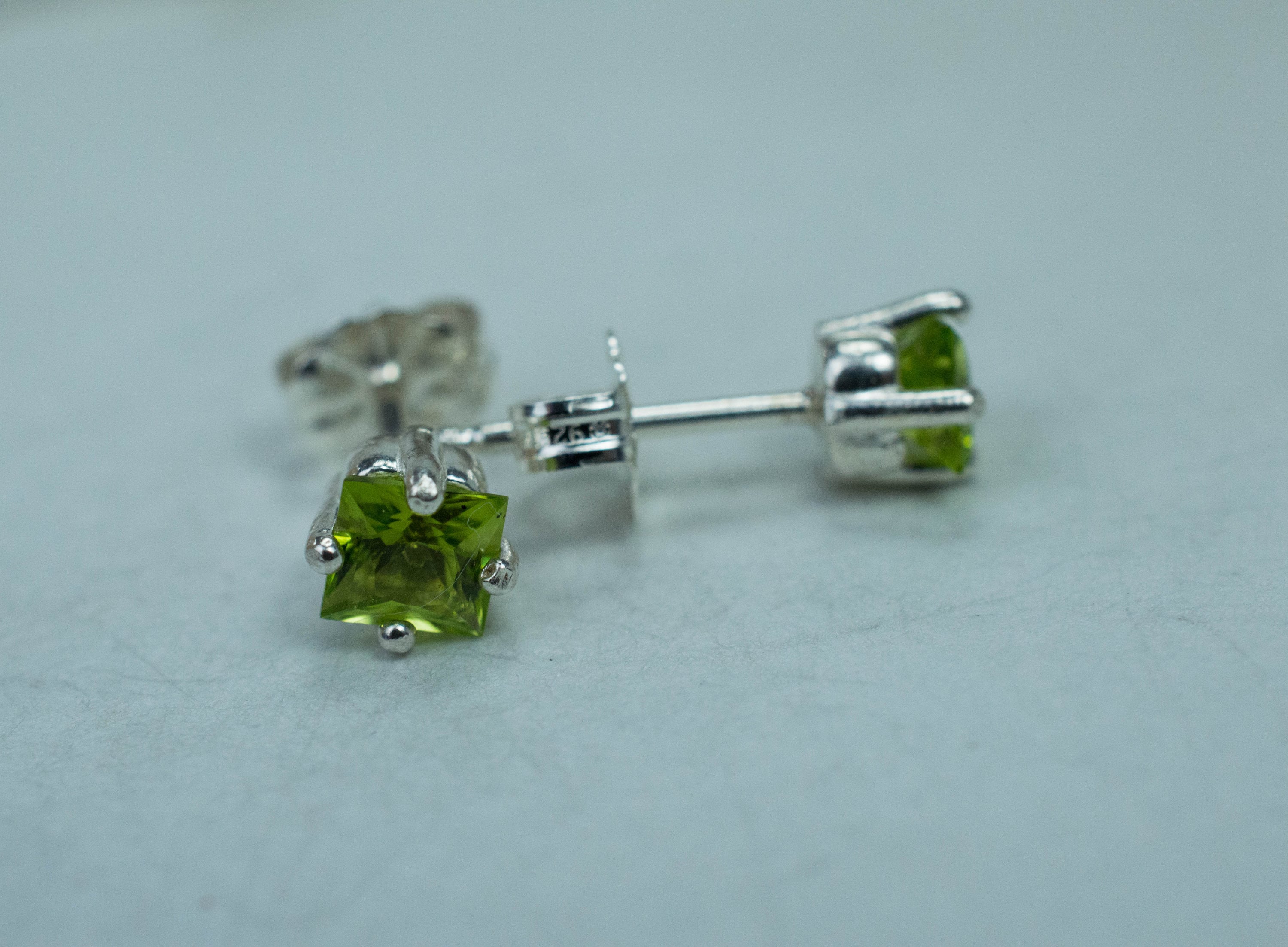 Peridot Earrings; Natural Untreated Arizona Peridot; 0.870cts - Mark Oliver Gems