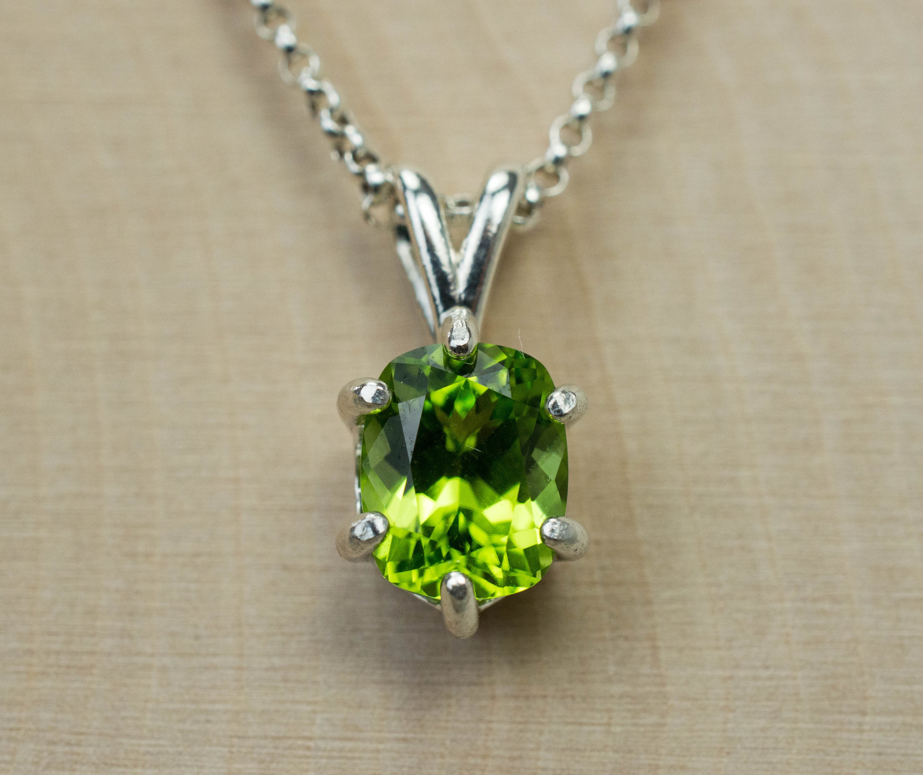 Peridot Pendant; Genuine Untreated Pakistan Peridot; 2.050cts - Mark Oliver Gems