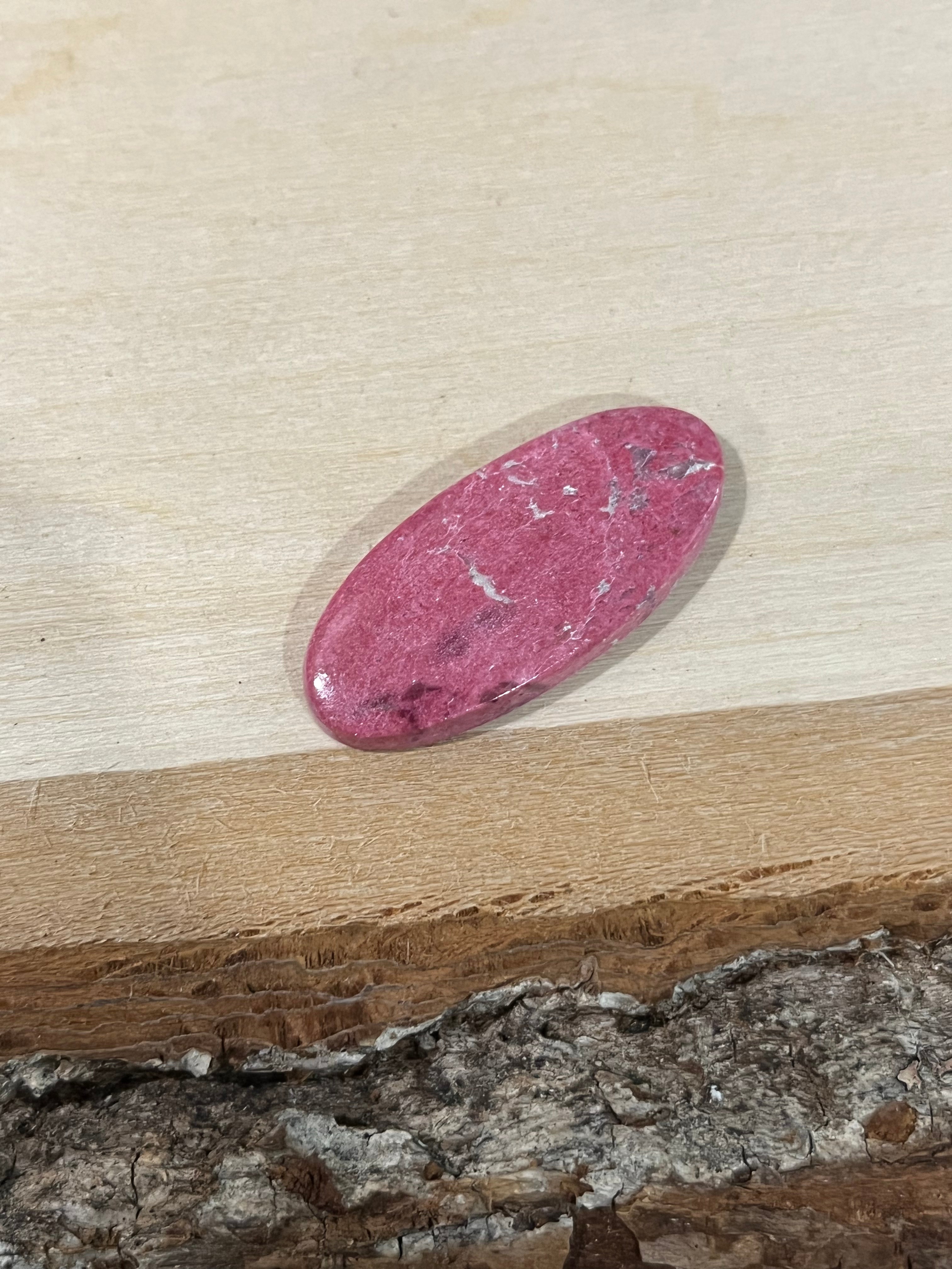 Thulite; Australia Thulite - Mark Oliver Gems